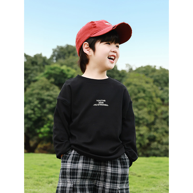 Bebê preto menino de manga comprida camiseta puro algodão crianças 2026 novo estilo primavera outono camisa de fundo top