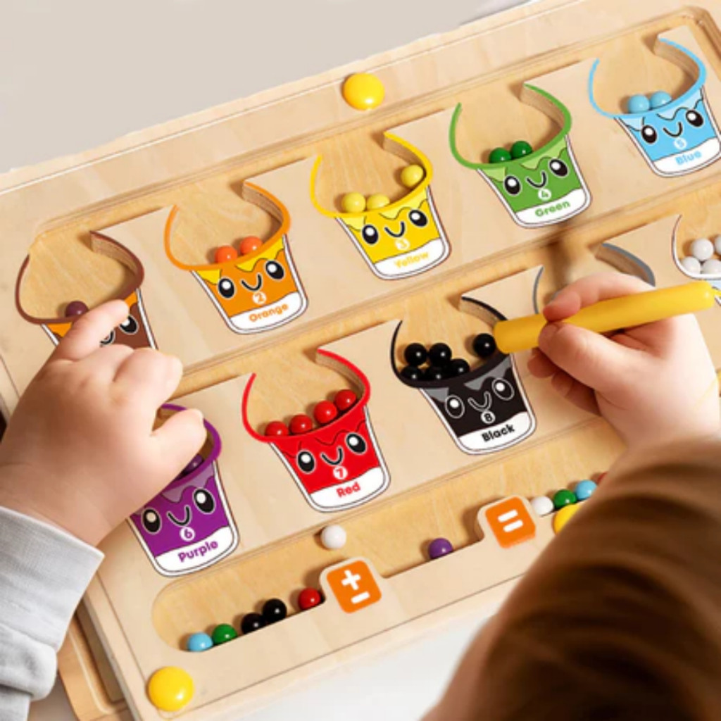 Brinquedo Montessori para crianças 2 em 1, labirinto magnético de madeira para colorir e números com prancheta, classifi
