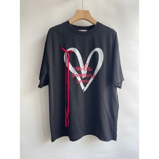 Estação europeia 2026 verão moda All-Match mais magro olhar arco amor impressão em torno do pescoço de manga curta camis