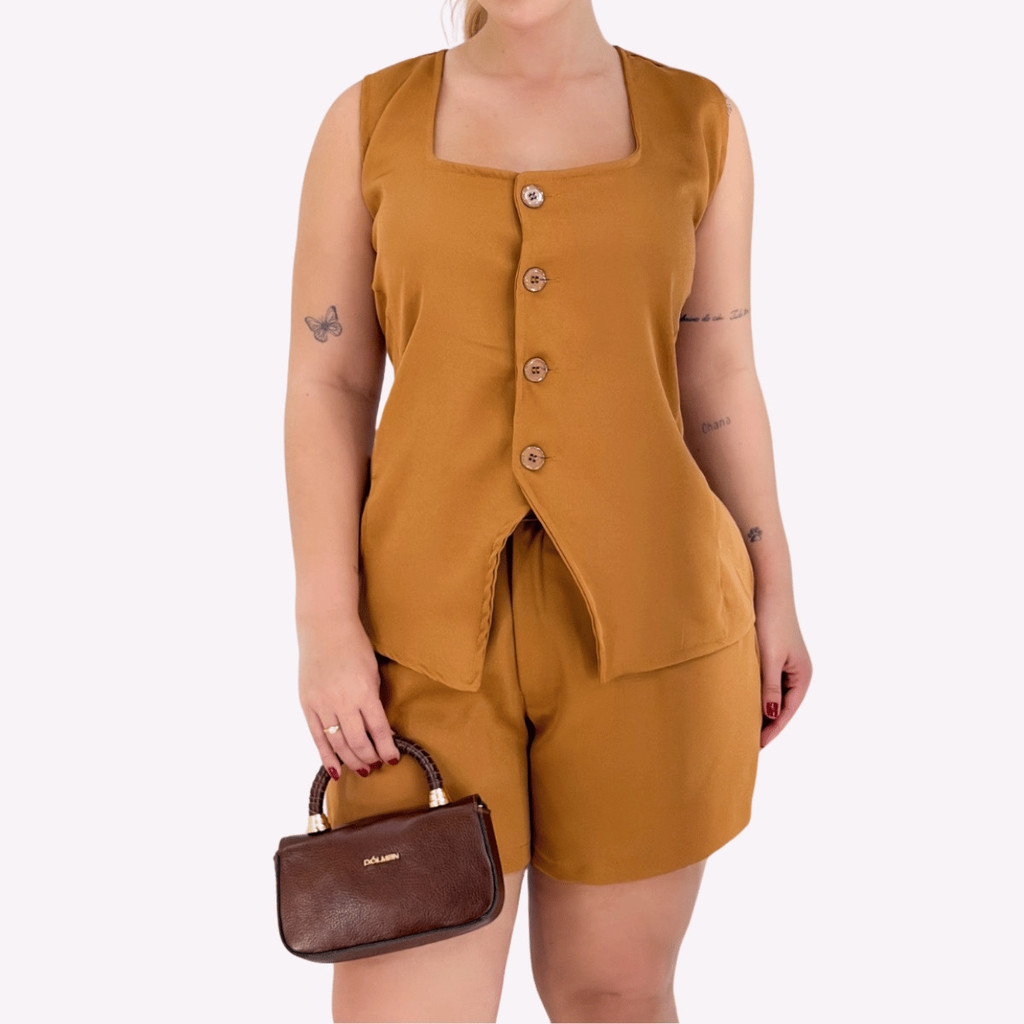 Conjunto Plus Size Feminino Colete E Short Alfaiataria Social Elegante Confortavel Moda Plus Size Feminina Colete  Short