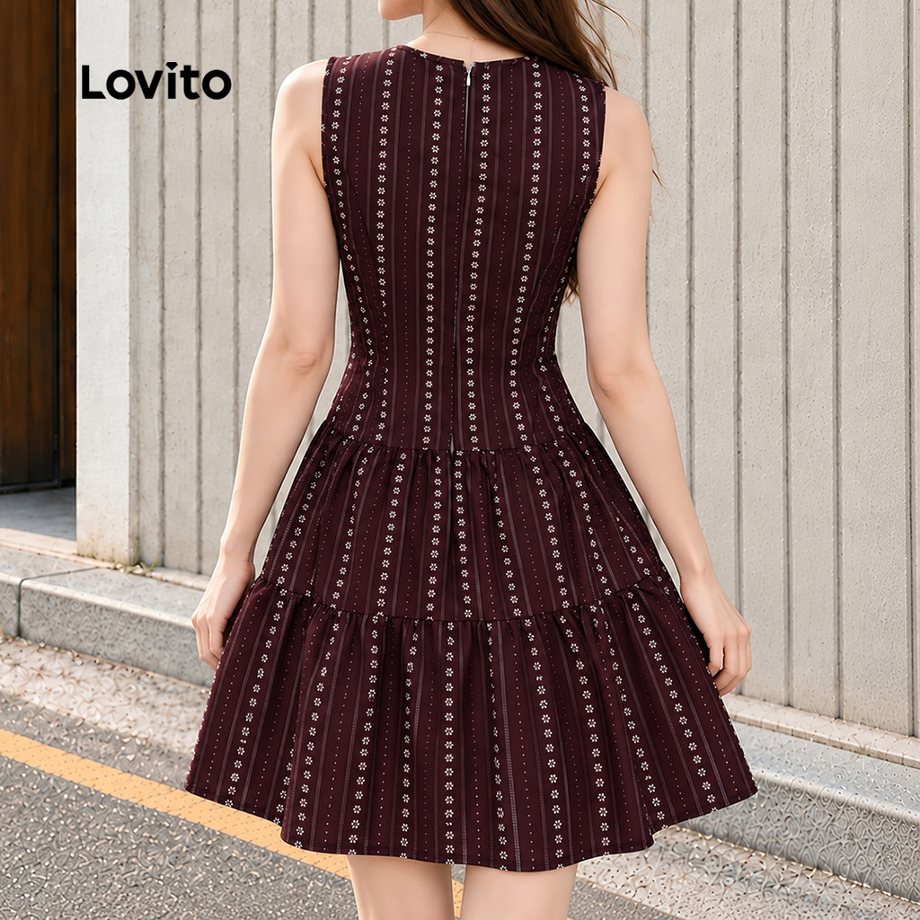 (New Arrival) Lovito Vestido Marrom Feminino Casual Floral Floral Com Amarração Linhas Estruturadas Barra Com Babados Comprimento Curto E Corte Em a Para Primavera Verão E Fins De Semana DRB208P2D027 — imagem 2 de 2