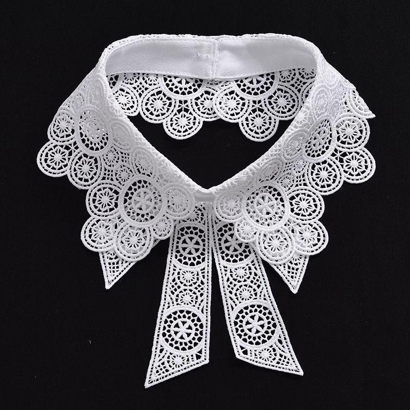 Gravata borboleta bordada camisa de renda gola falsa feminina Base de inverno estilo literário combinando suéter multius
