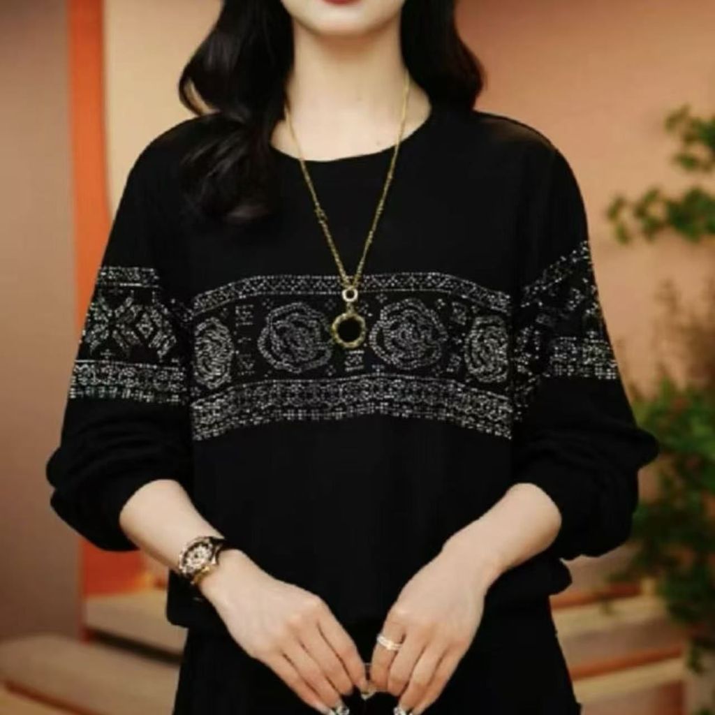 Primavera outono novo estilo elegante em torno do pescoço de manga comprida camiseta feminina estilo ocidental All-Match