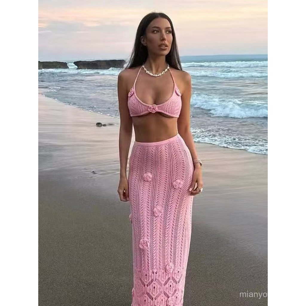 Conjunto De Biquíni De Duas Peças Para Férias Na Praia Com Gravata Floral E Saia Longa Cortada À Mão .