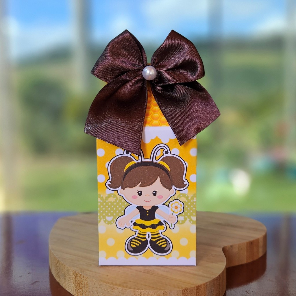 Caixa Milk ABELHINHA Personalizada com nome - Lembrancinha de festa infantil Caixinhas