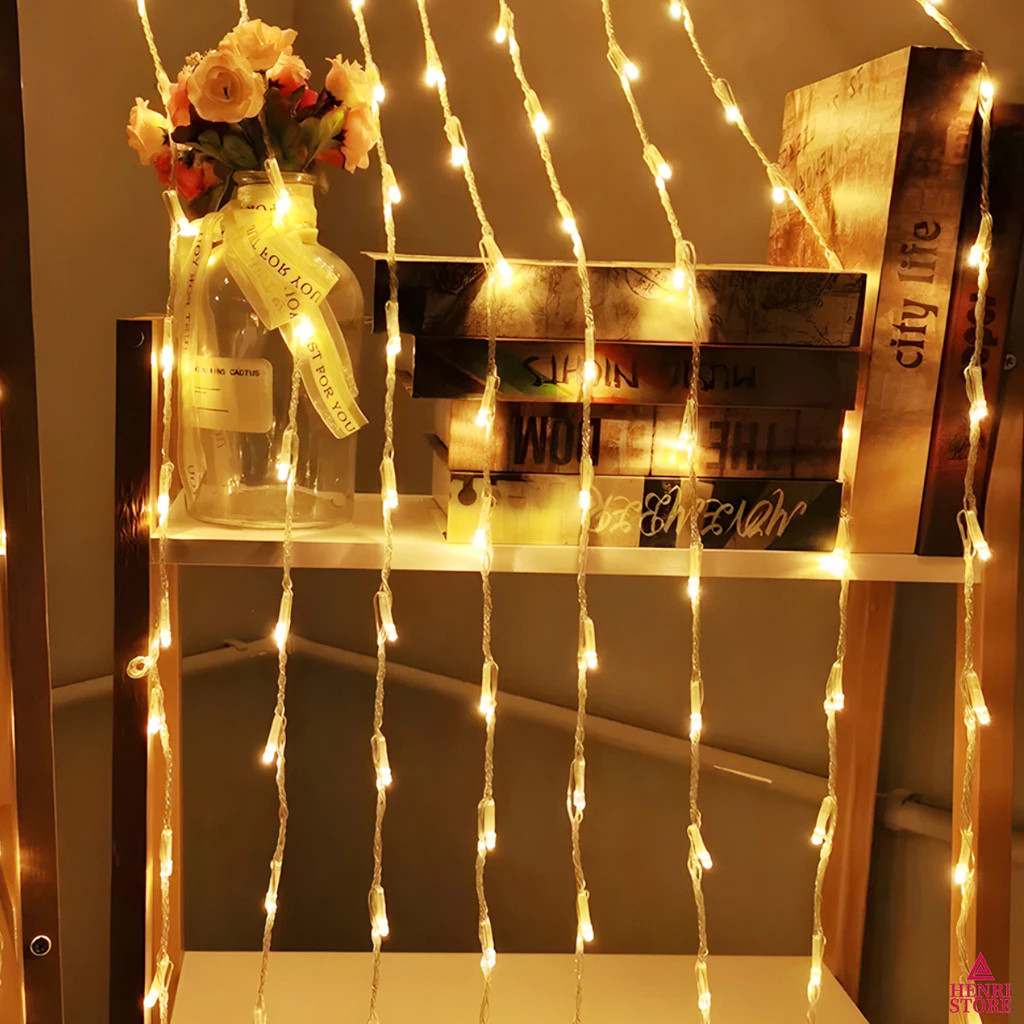 Cascata de Luzes de Natal LED 3x2m – 240 Luzes
