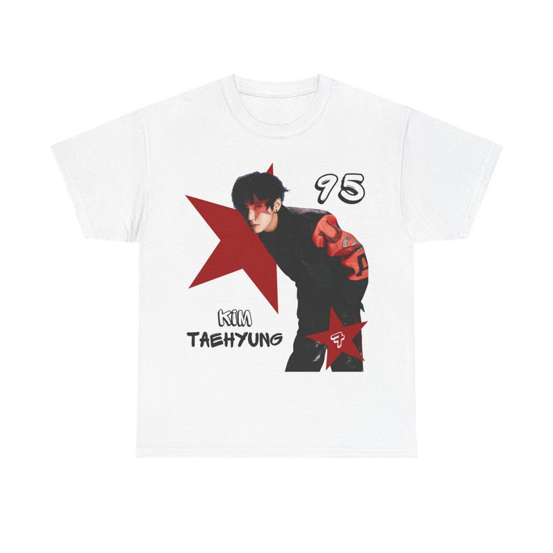 Camiseta Feminina Estampa Personagem Anime Estrela Vermelha Moderna Confortável Atemporal Estilosa Tendência