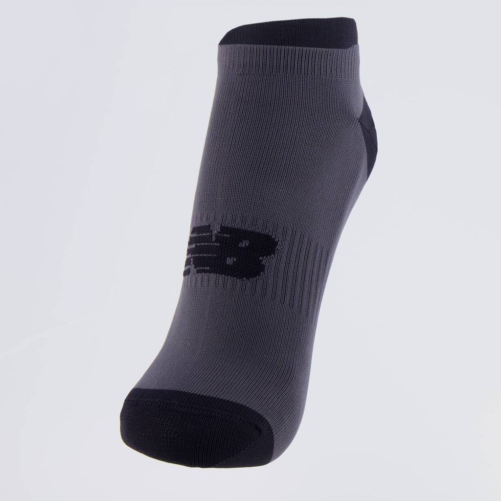Meia New Balance Cano Invisível Performance Cinza e Preta em Oferta na Shopee