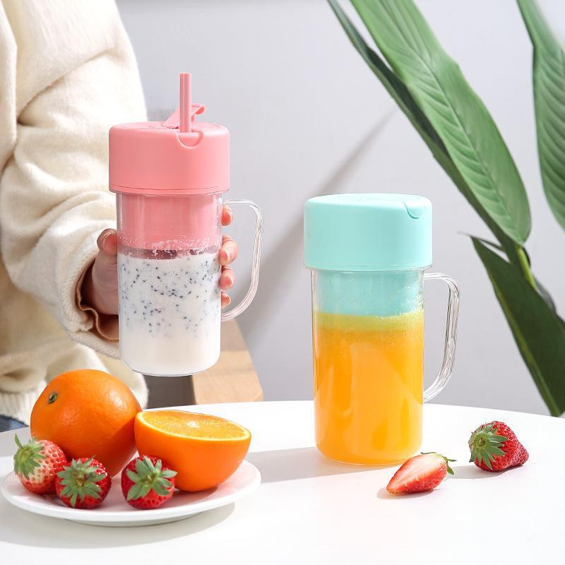 Mini Liquidificador Portátil 420ml com 6 Lâminas, Tampa e Canudo USB Recarregável