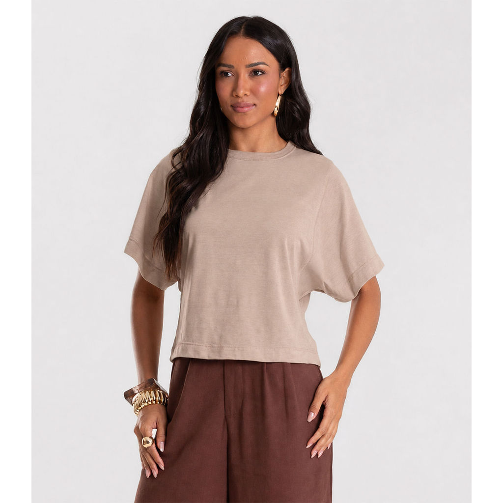 Blusa Feminina Com Mangas Amplas Infinita Cor Marrom
