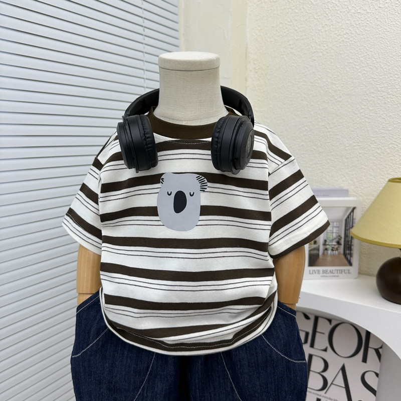 Meninos verão camiseta de manga curta 2025 novo estilo crianças versão coreana listrado em torno do pescoço topo meninos