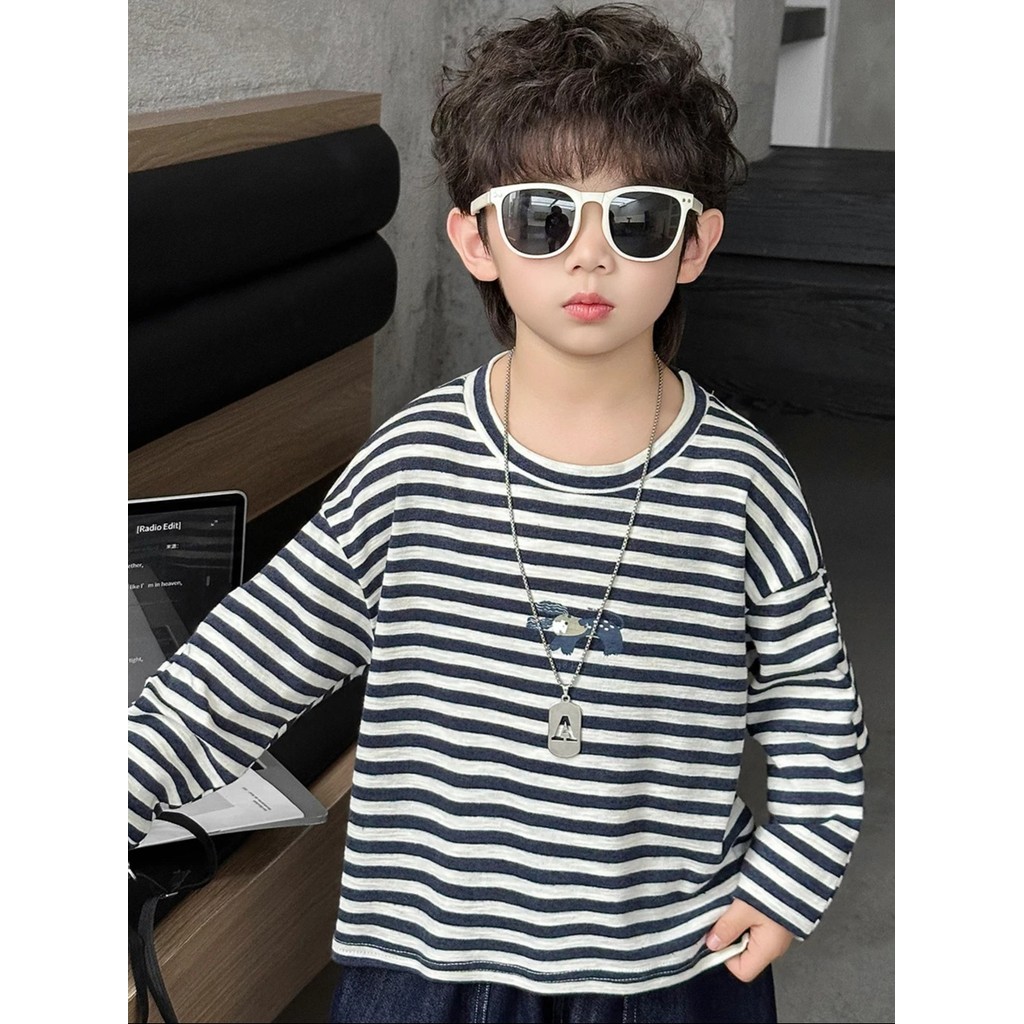Meninos de manga comprida camiseta primavera outono estilo ocidental crianças listrado camisa de fundo 2026 novo estilo 