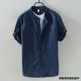 Camisa de manga curta de linho masculina gola alta solta Retro fina respirável All-Match polegada camisa azul escuro