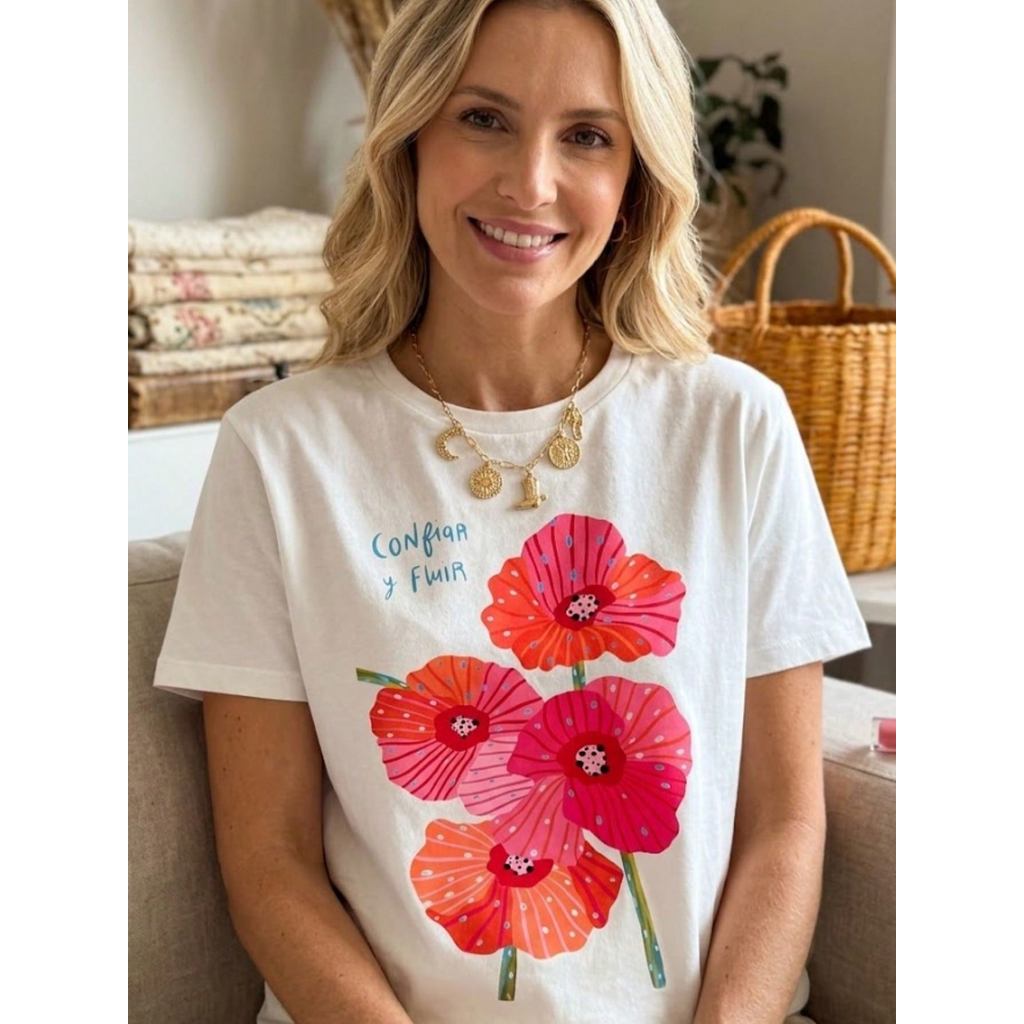 Camiseta Feminina Estilosa Moderna Casual 100% Algodão Leve Confortável Estampa Suave Streetwear Modelo: confiar e fluir