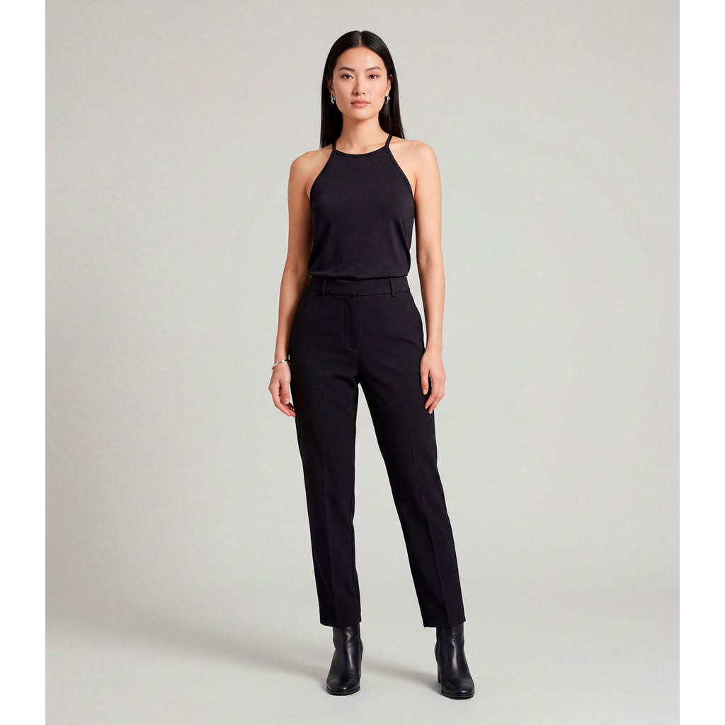 Blusa Feminina Com Cava Americana Infinita Cor Preto