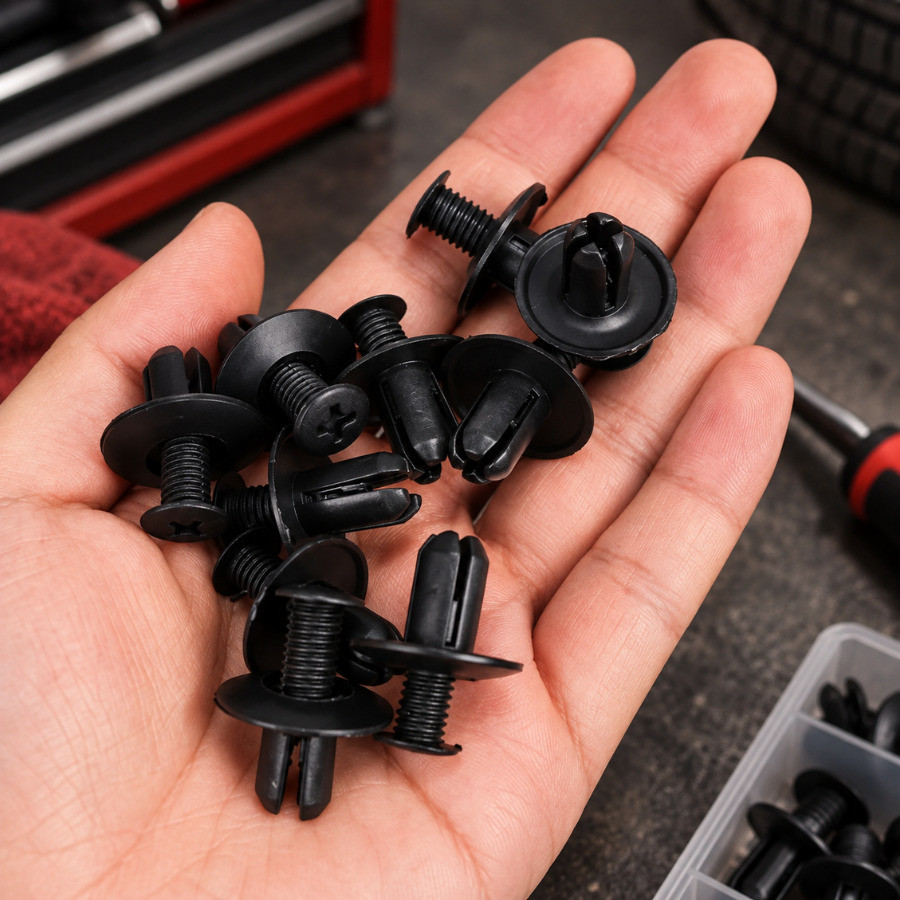 Kit 100 Rebites Fixadores de Parafuso Plásticos Automotivos de Pressão Encaixe 10mm Fixação Rápida — imagem 2 de 2