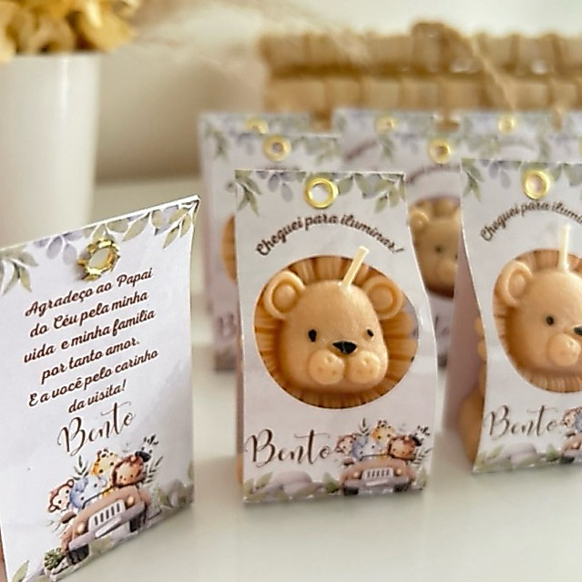 Kit 10 Lembrancinha Maternidade Vela Aromática Leão Personalizada | Chá de Bebê | Nascimento