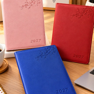 Agenda 2027 Elegante Costurada Diária – Modelo Minimalista Com Folhas em Cores Neutras Para Anotações