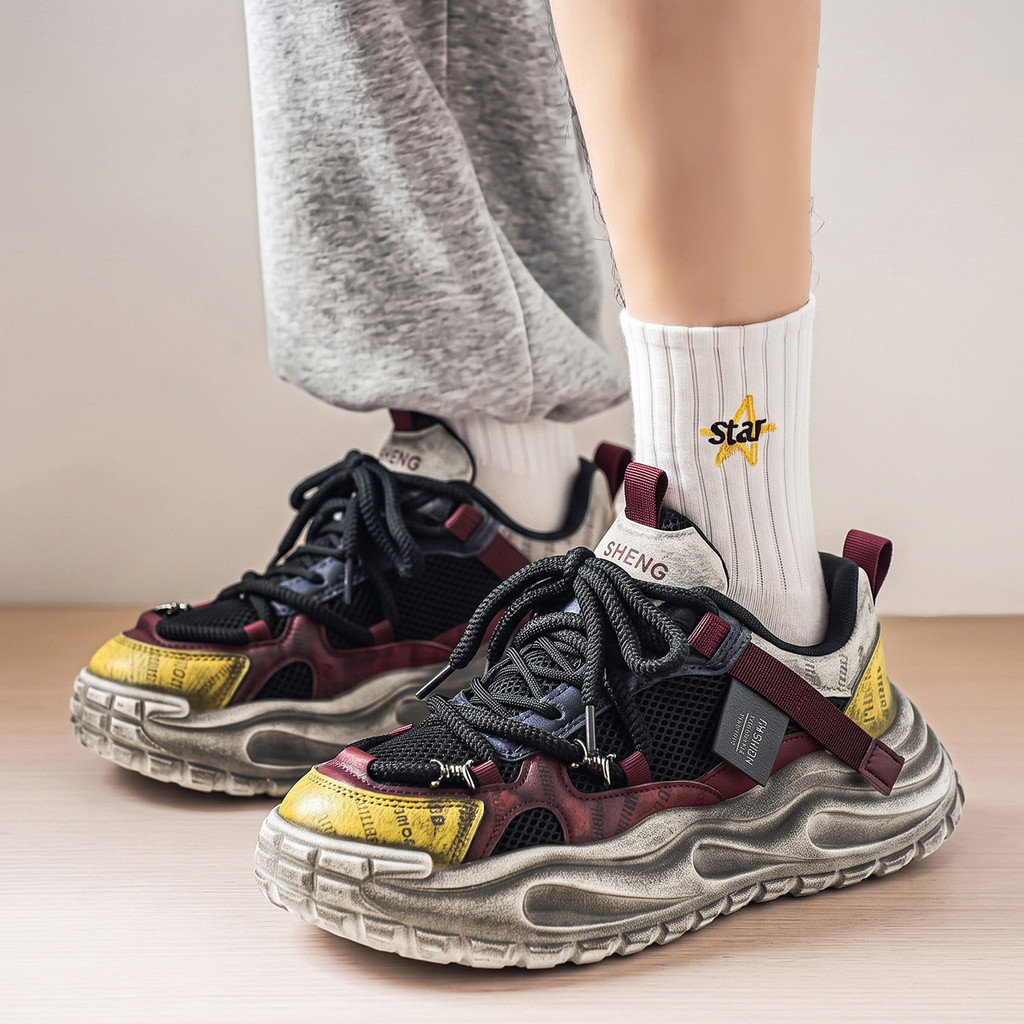Sapatos masculinos outono respirável jovens malha esportes lazer correndo de sola grossa papai sapatos sujos All-Match f