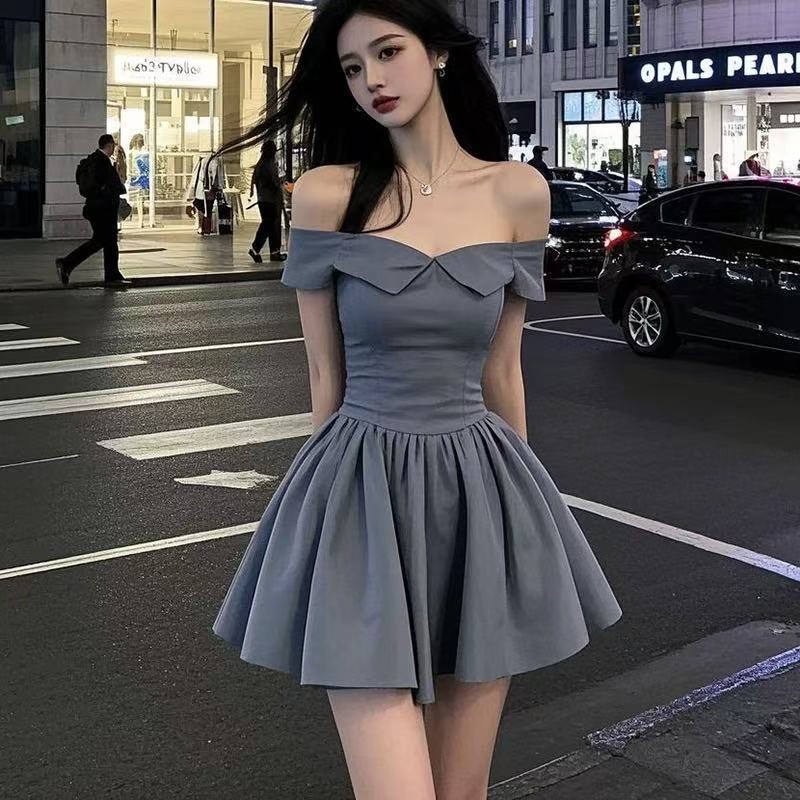 Novo vestido sem alças com design em estilo francês, elegante vestido de verão para garotas estilosas, com cintura marca