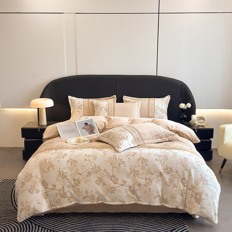 Outono inverno francês esculpido leite veludo conjunto de quatro peças Retro flor em relevo Jacquard engrossado veludo c
