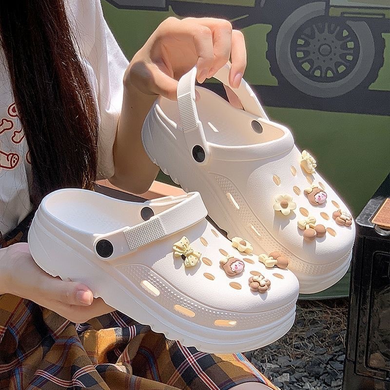 Buraco sapatos femininos EVA sola grossa antiderrapante verão exterior usar sandálias Baotou chinelos respirável sapatos