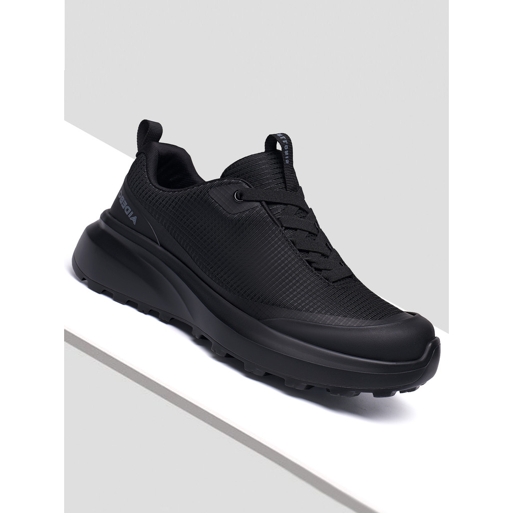 Sapatos masculinos 2026 verão novo estilo pano masculino preto sapatos esportivos masculinos leves All-Match sapatos cas