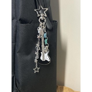 Feito à mão série preta caseira guitarra elétrica y2k estrela botão notas All-Match frisado feito à mão chaveiro pendura