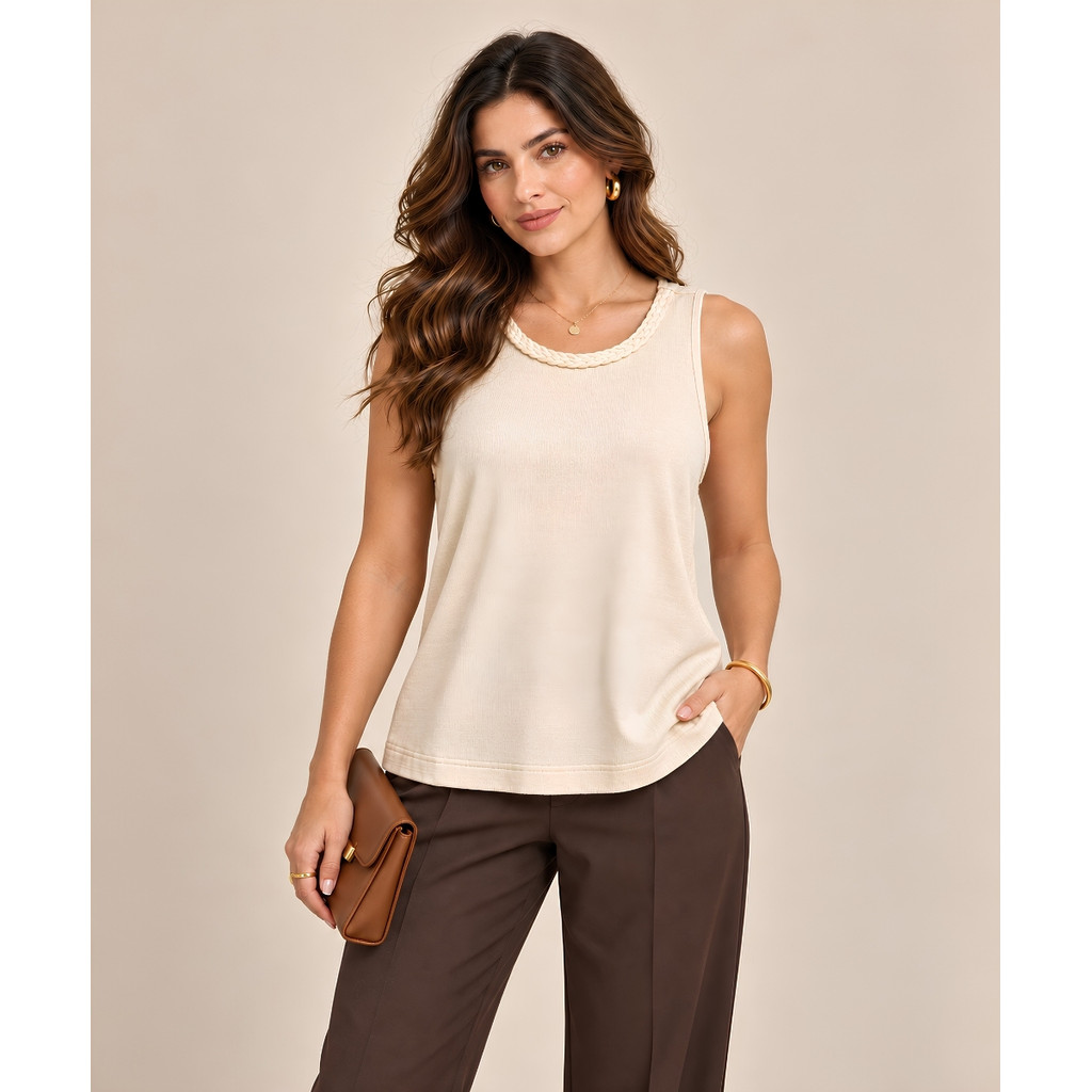Regata Feminina em Viscose com Elastano Gola Trançada Básica Casual Confortável