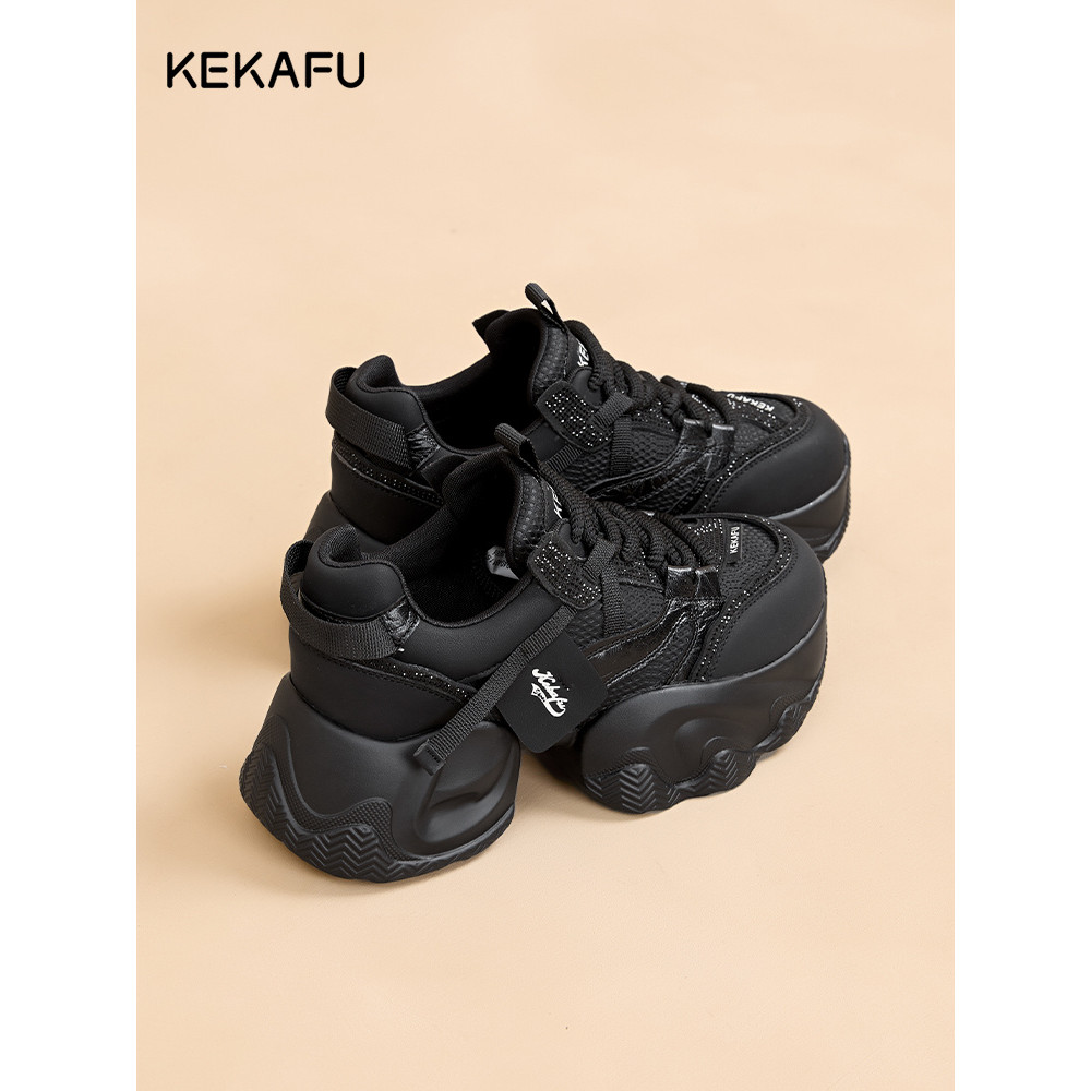 Kekafu sapatos papai de sola grossa feminino 2026 novo estilo inverno velo velo pequeno olhar aumentado sapatos esportiv