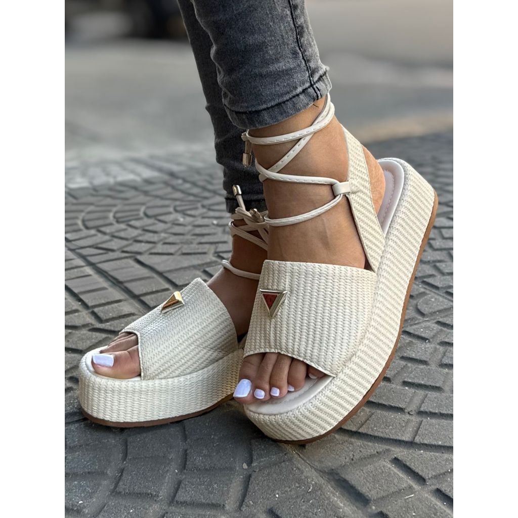 Sandália Feminina Flatform Plataforma Amarração Na Perna Tendência Blogueira Confortável