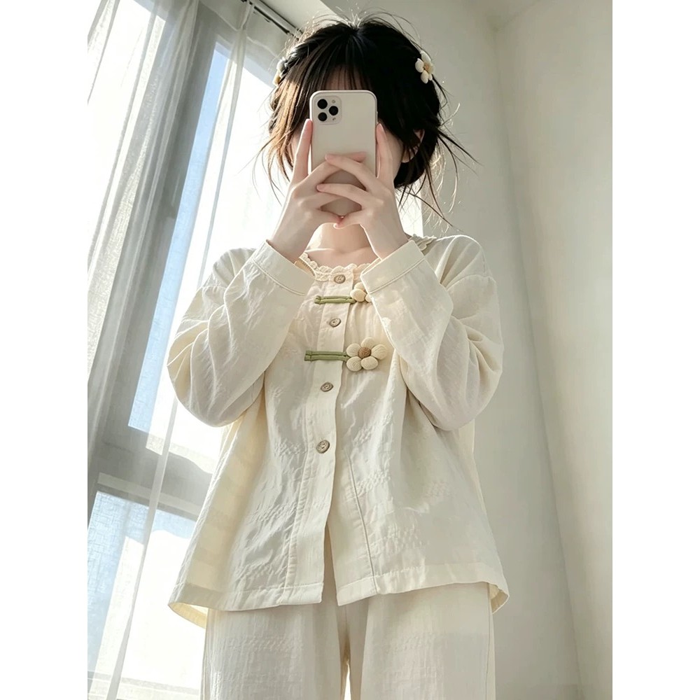 2026 novo estilo pijamas de cor sólida com almofada no peito feminino primavera outono manga comprida doce High-End roup