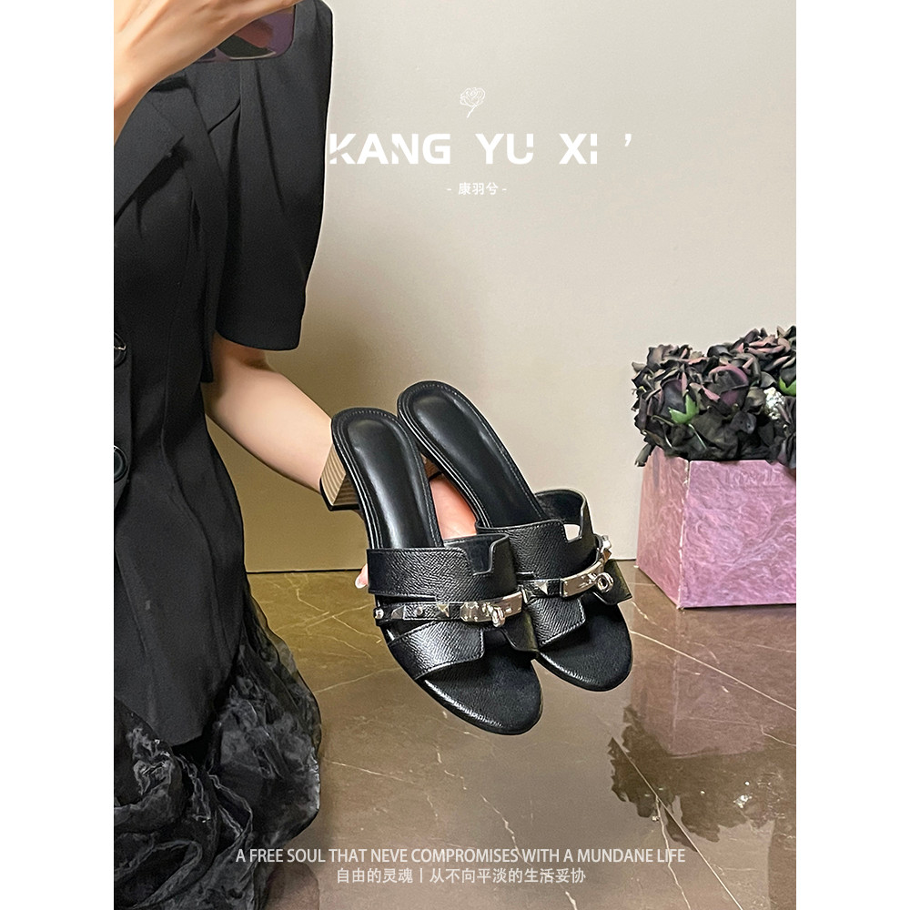 Preto Commuter sandálias de salto alto feminino salto grosso não cansado pés 2026 verão novo estilo elegante rebites ded