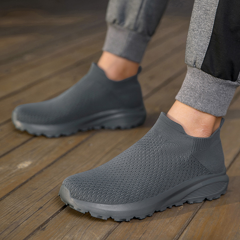 Tênis casuais slip-on de cano alto em malha integrada, cinza escuro, unissex, com sola grossa, antiderrapantes, leves e
