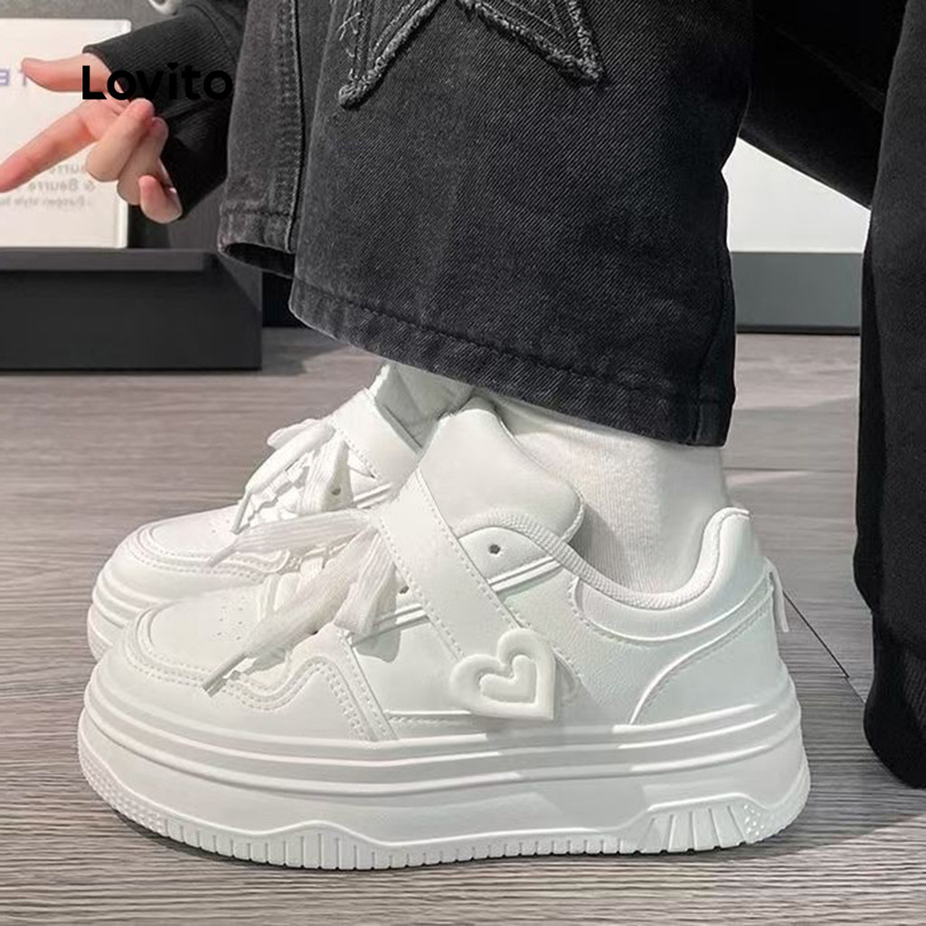 Lovito Sapatos largos brancos puros esportivos amor decoração leve e respirável tênis versáteis para mulheres LFA76330