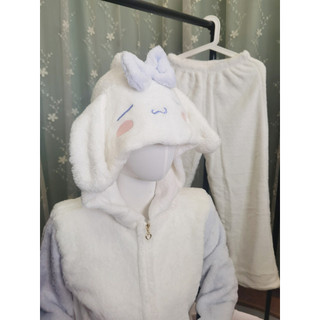 Oferta especial Pijamas com orelhas de coelho femininos inverno Coral velo desenho animado com capuz zíper Casual uso ao