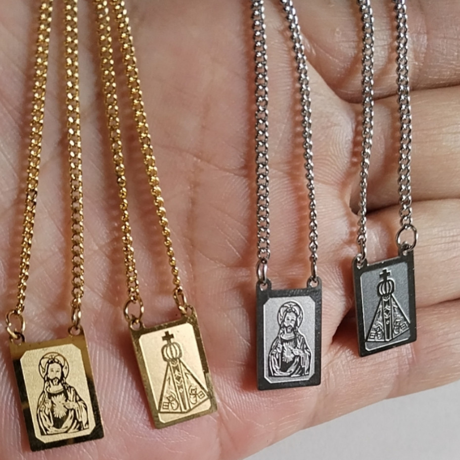 Escapulário Nossa Senhora Aparecida e Coração de Jesus em Prata de Aço Inox 316L dourado/prata Colar Sagrado