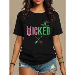 Camiseta Feminina Wicked Musical Elphaba Varinha Oversized 100% Algodão com estampa “WICKED” – Camiseta folgada e casual