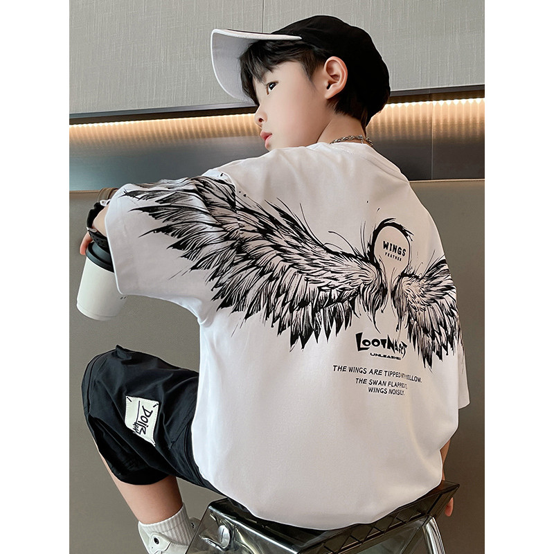 Meninos camiseta de manga curta verão 2026 novo estilo solto crianças versão coreana camiseta moda grandes crianças Hip-
