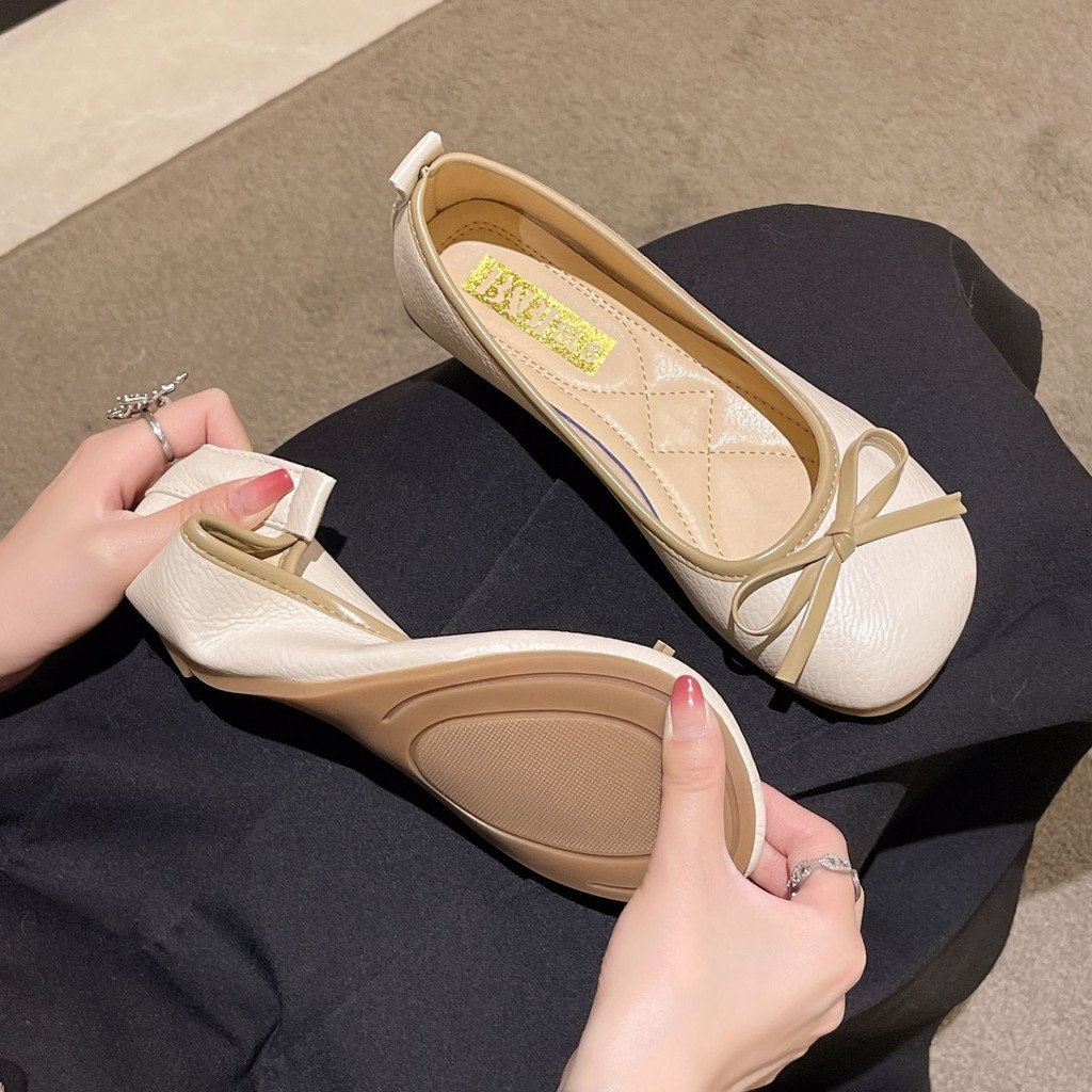 Sapatos femininos Mary Jane 2025 ervilhas vovó sapatos franceses pequenos de couro com saia sapatos femininos Lolita