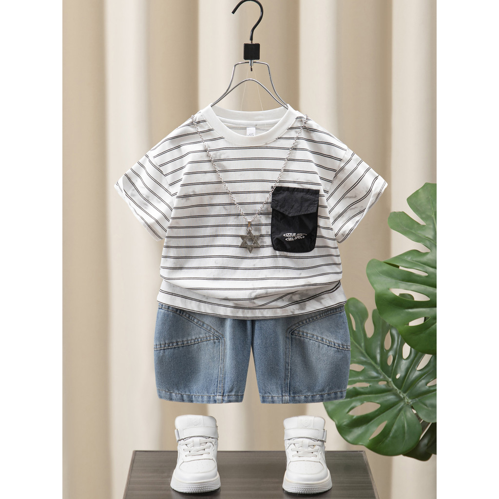 Meninos camiseta de manga curta verão 2026 novo estilo crianças estilo ocidental listrado meia manga camiseta superior