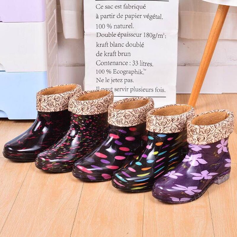 Botas de chuva, sapatos impermeáveis de cano curto e elegantes, antiderrapantes, botas de água para mulheres, sapatos de