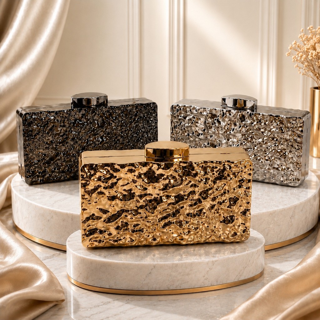 Bolsa Clutch Feminina Festa Luxo Metalizada Dourada Prata Preta com Corrente Casamento Formatura Balada Eventos Madrinha