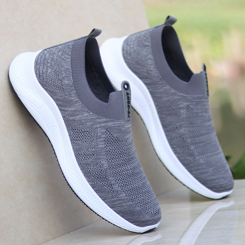 Velho pequim sapatos de pano sapatos masculinos verão respirável malha sapatos de um pé Overshoes sola macia sapatos esp