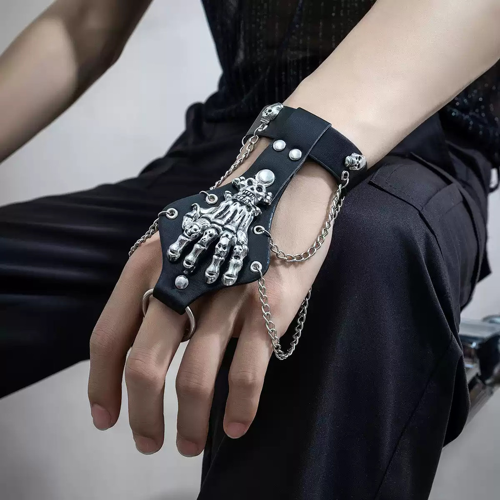 Luvas góticas europeias americanas Punk rebites crânio pulseira masculina na moda personalidade exagerada Retro pulseira