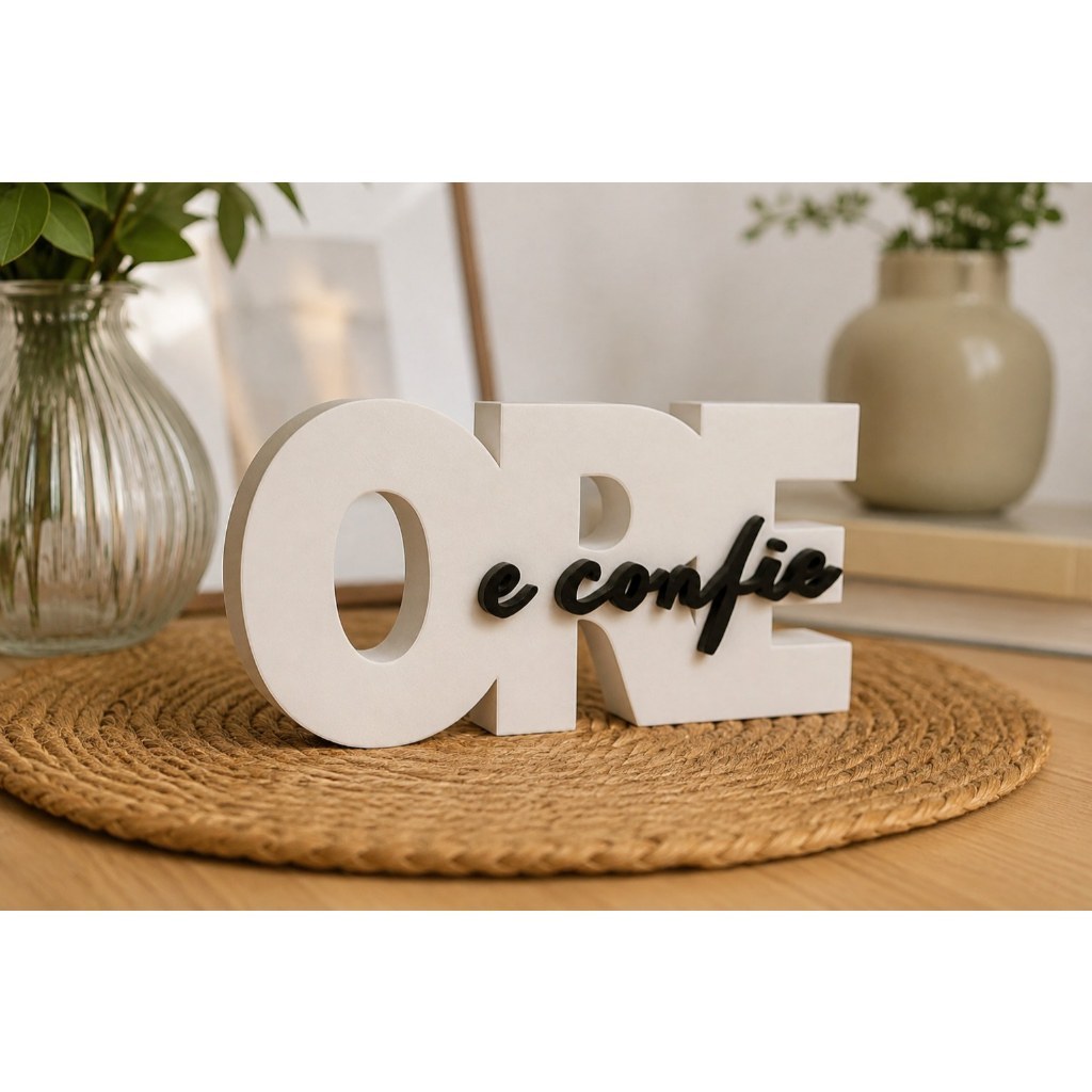Ore e Confie Letreiro Decorativo Religioso Decoração Cristã Enfeite para Sala Quarto Escritório Presente