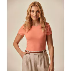 Camiseta Básica Feminina Slim Decote Redondo Em Algodão