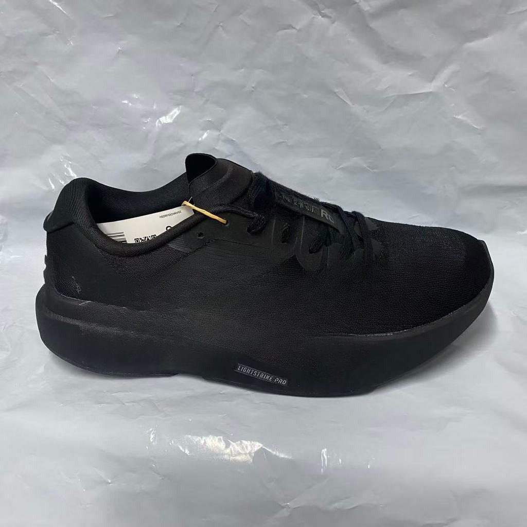 2026 novo estilo de malha respirável sapatos esportivos sola macia absorção de choque tênis de corrida masculino 3116