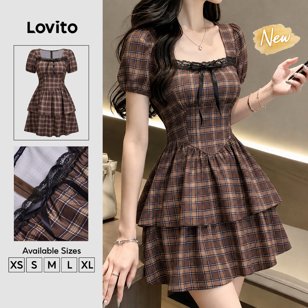 Lovito Vestido Feminino Marrom Xadrez Casual Babado na Gola Modelo Curto A Primavera Verão Fim de Semana DRK10P1D1165