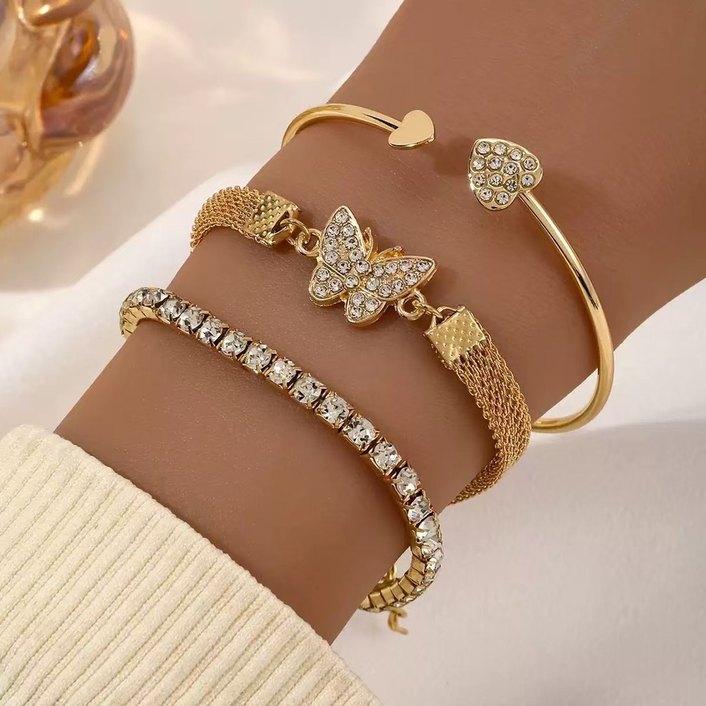 Conjunto de 3 pulseiras vintage em formato de coração com pingentes de borboleta presentes de joias femininas